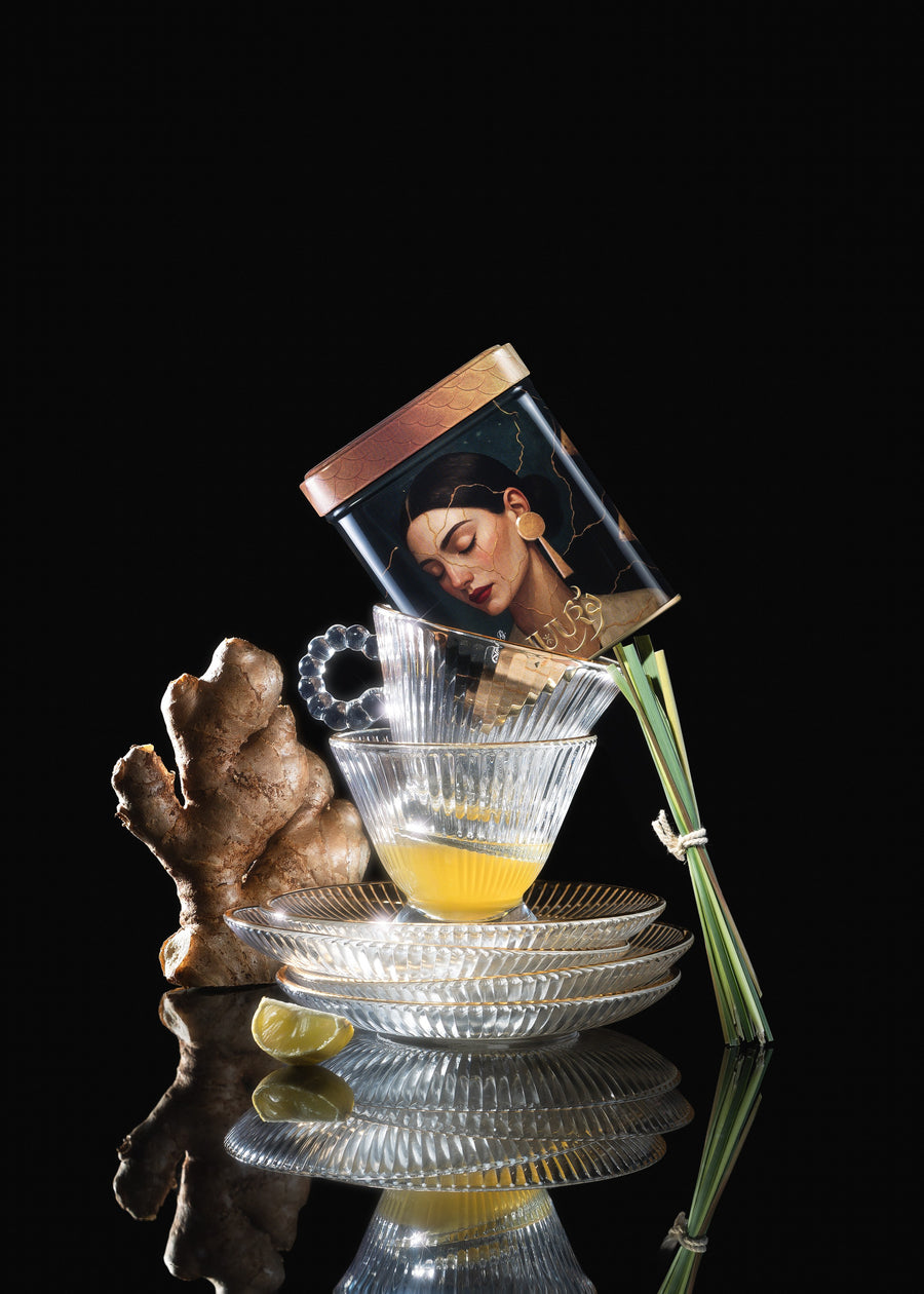 Golden Aura artwork tin with ginger, lemongrass and glass cups